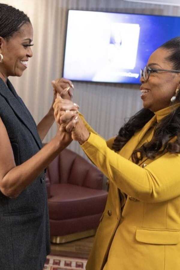 The Light We Carry: Michelle Obama and Oprah Winfrey (2023) 0