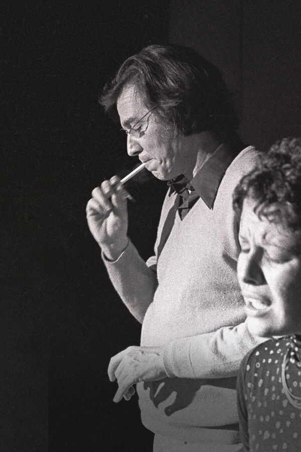 Elis & Tom - Só Tinha de Ser com Você (2023) 0