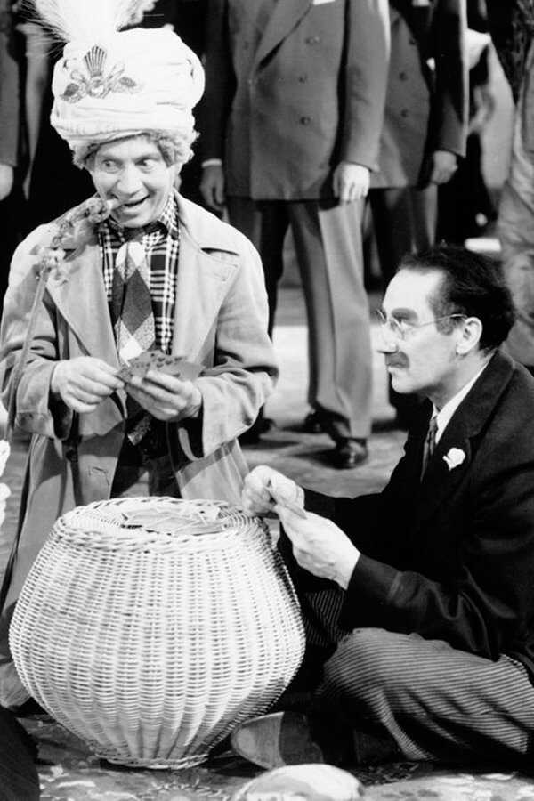 The Big Store (1941) 0