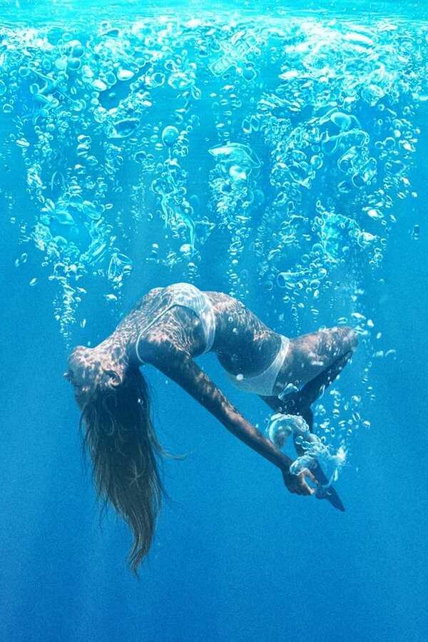 Under the Silver Lake (2018) 0
