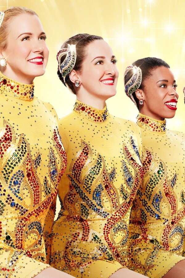 A Holiday Spectacular (2022) 0