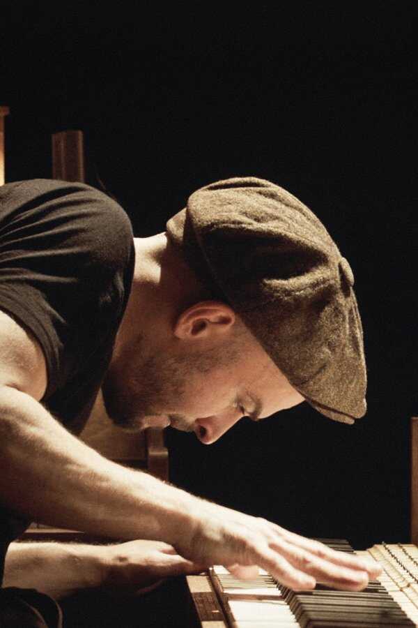 Tripping with Nils Frahm (2020) 0