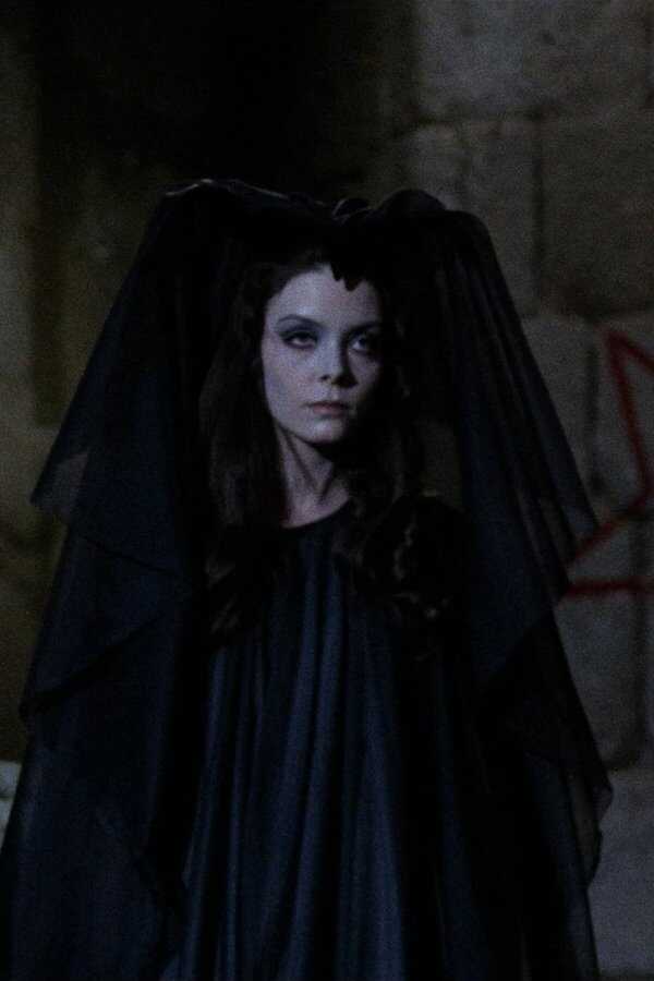 The Werewolf Versus the Vampire Woman (1971) 0