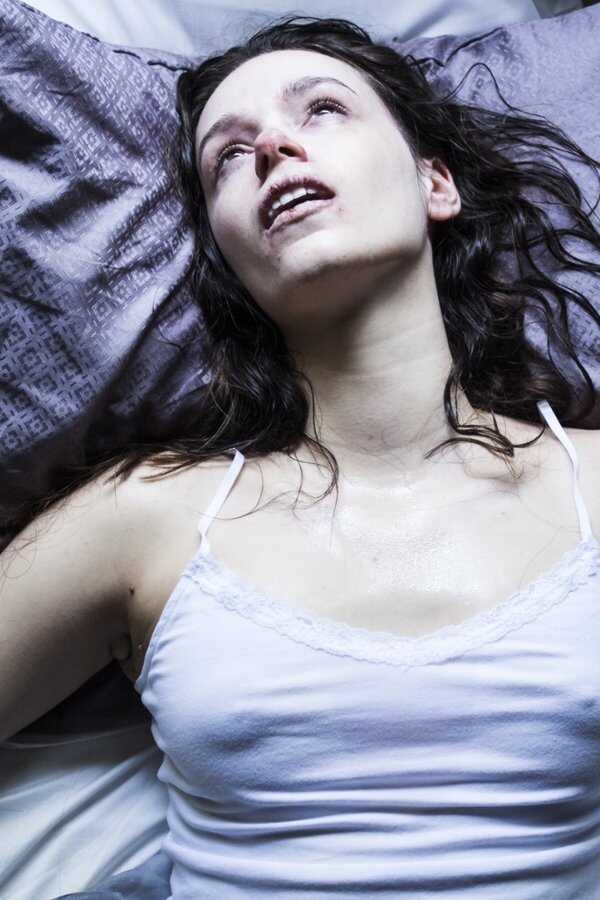Starry Eyes (2014) 0