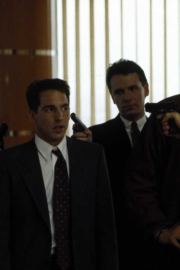 Dark Angel (1990) 0