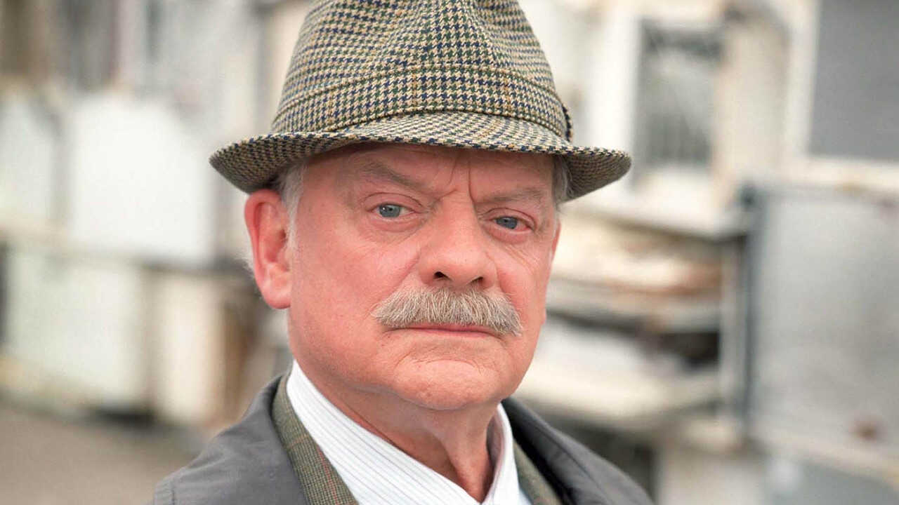 EN - A Touch Of Frost (1992) (GB) 1