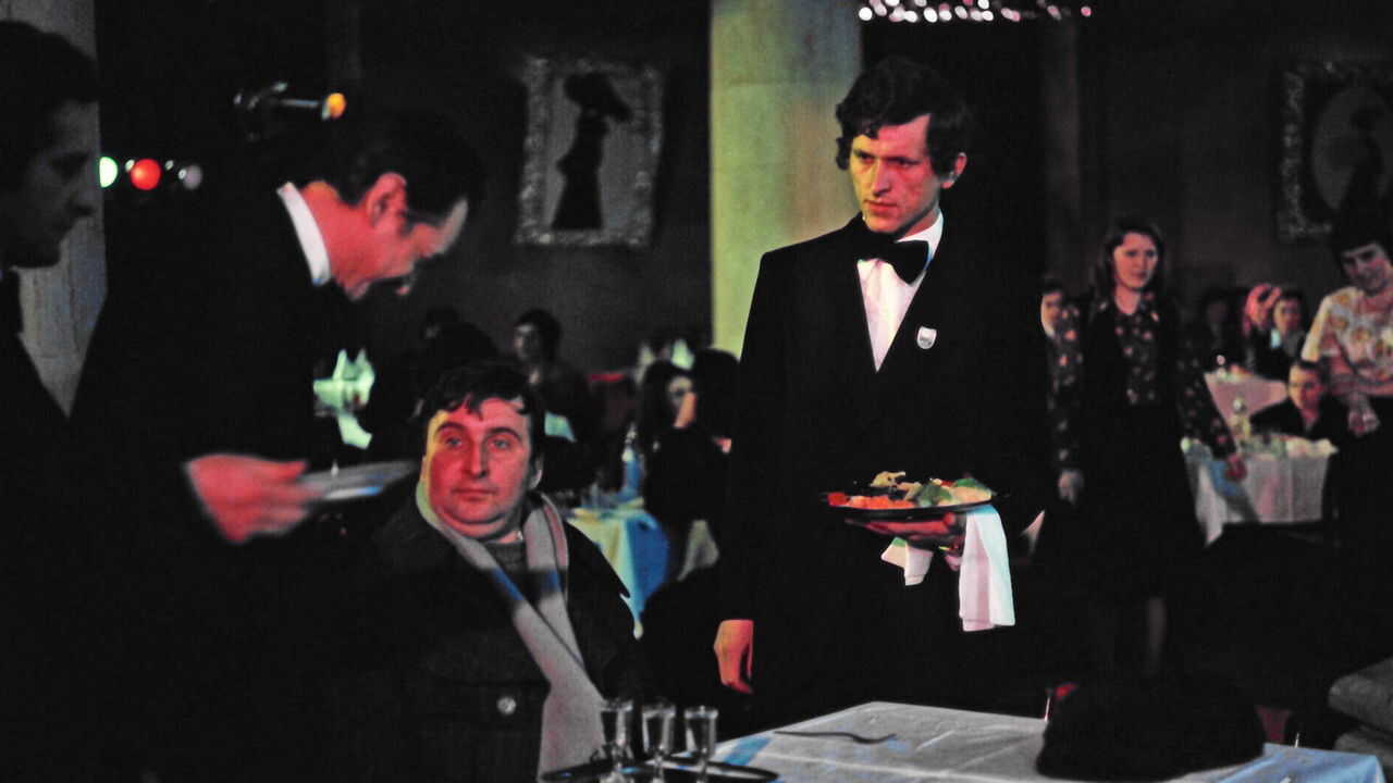 Brunet wieczorową porą (1976) 0