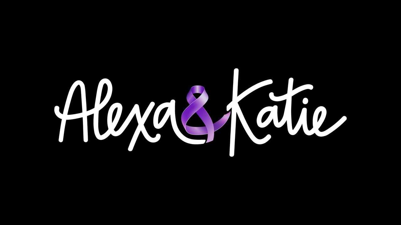 EN - Alexa & Katie (2018) 2